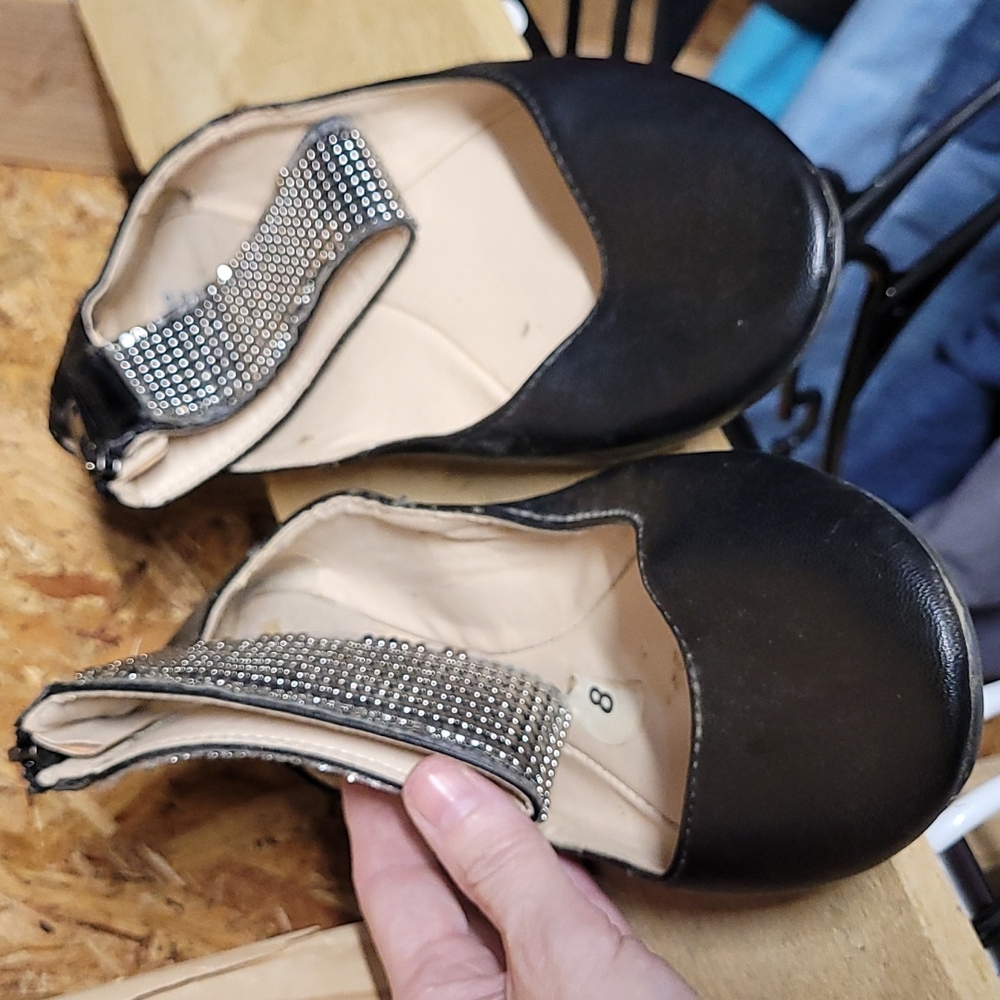 Bamboo shoes
